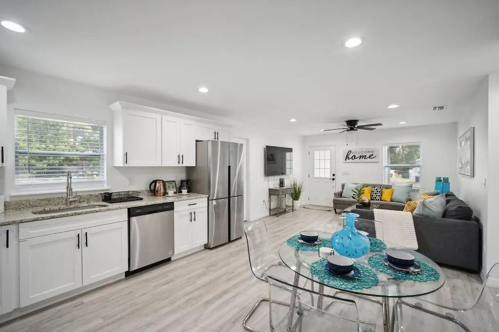 Stylish In Heart Of Tampa 2Bed 2Bath Close To Ybor 0*,  Stati Uniti